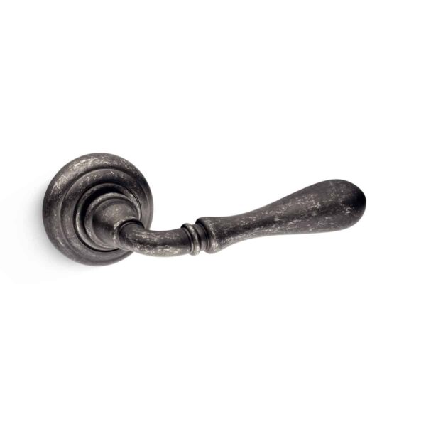 antique silver lever handle on round rose mandelli